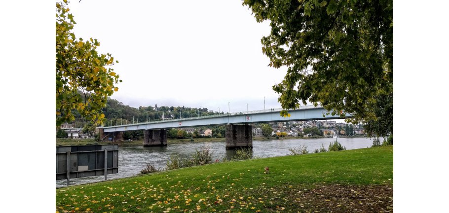 Panorama Pfaffendorfer Brücke.