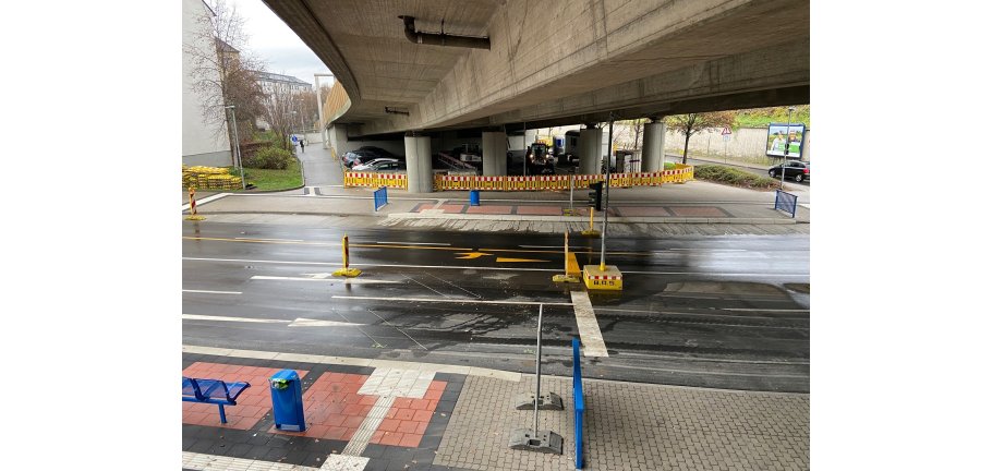Die neuen Bushaltestellen am Brüderhauskrankenhaus Die neuen Bushaltestellen am Brüderhauskrankenhaus