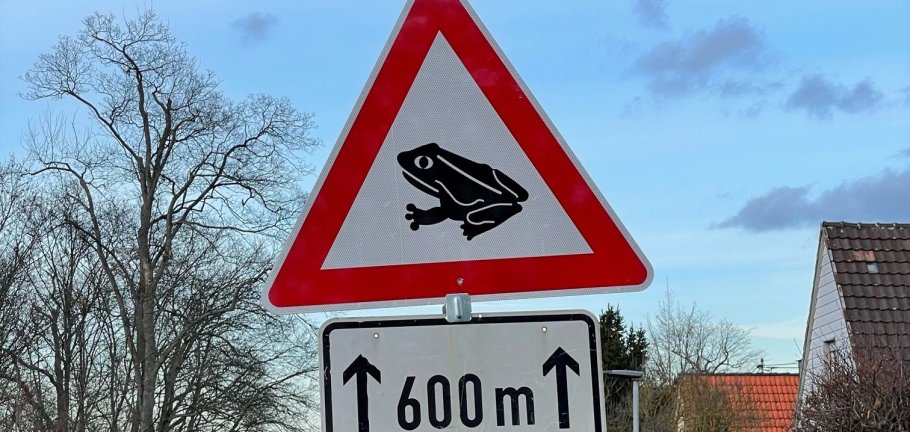 Gefahrenschild Krötenwanderung Gefahrenschild Krötenwanderung