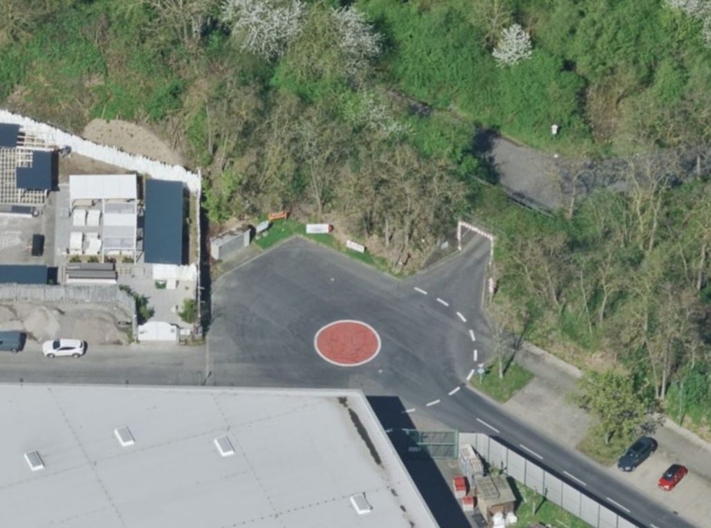 Luftbild einer Bahnunterführung,.